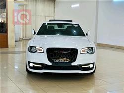 کرایسلەر 300